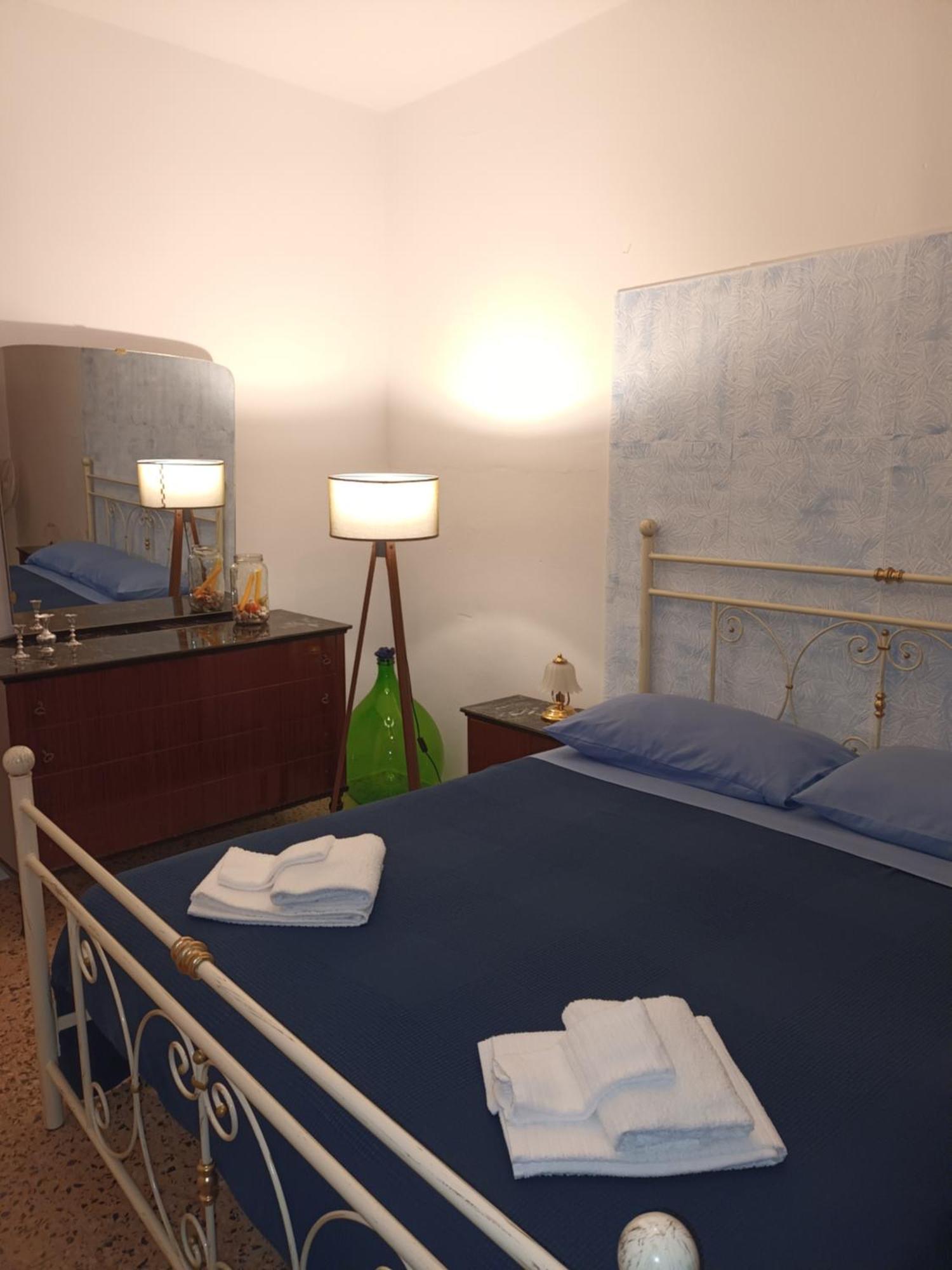 A Casa Di Nonna Iun Q2951 Villa Флуминимаджоре Екстериор снимка